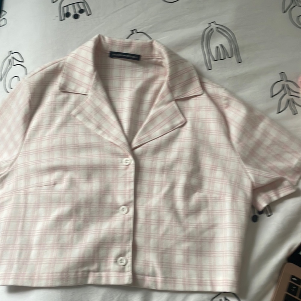 old brandy cropped collard shirt